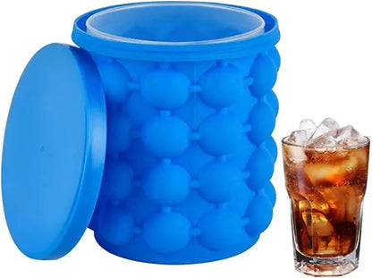 Rynx | Space-saving ice cube container with lid