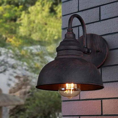 Rynx | RetroLys - Classic Outdoor Wall Lamp