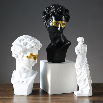 Rynx | David Sculpture