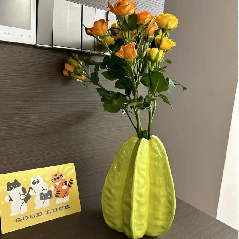 Rynx | FrutiStar - Starfruit-shaped Vase