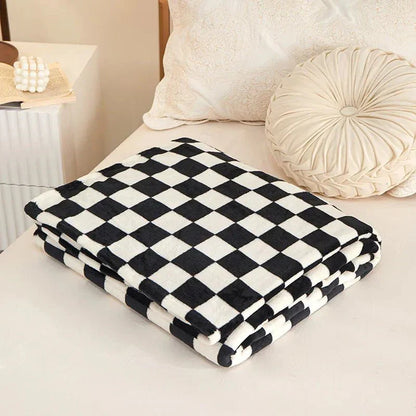 Rynx | Classic Checkered Pattern Sofa Blanket