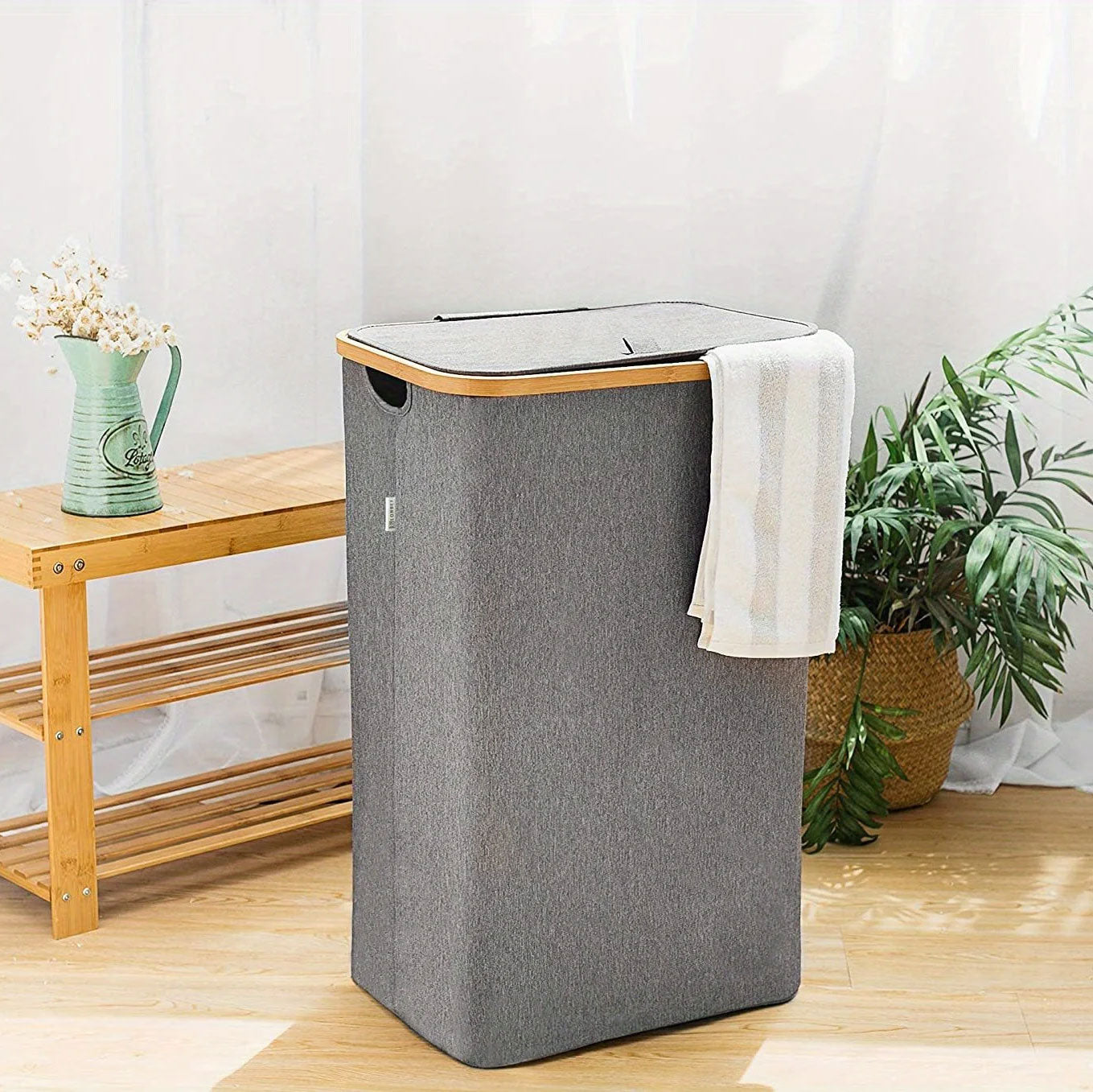 Rynx | Contemporary collapsible laundry basket