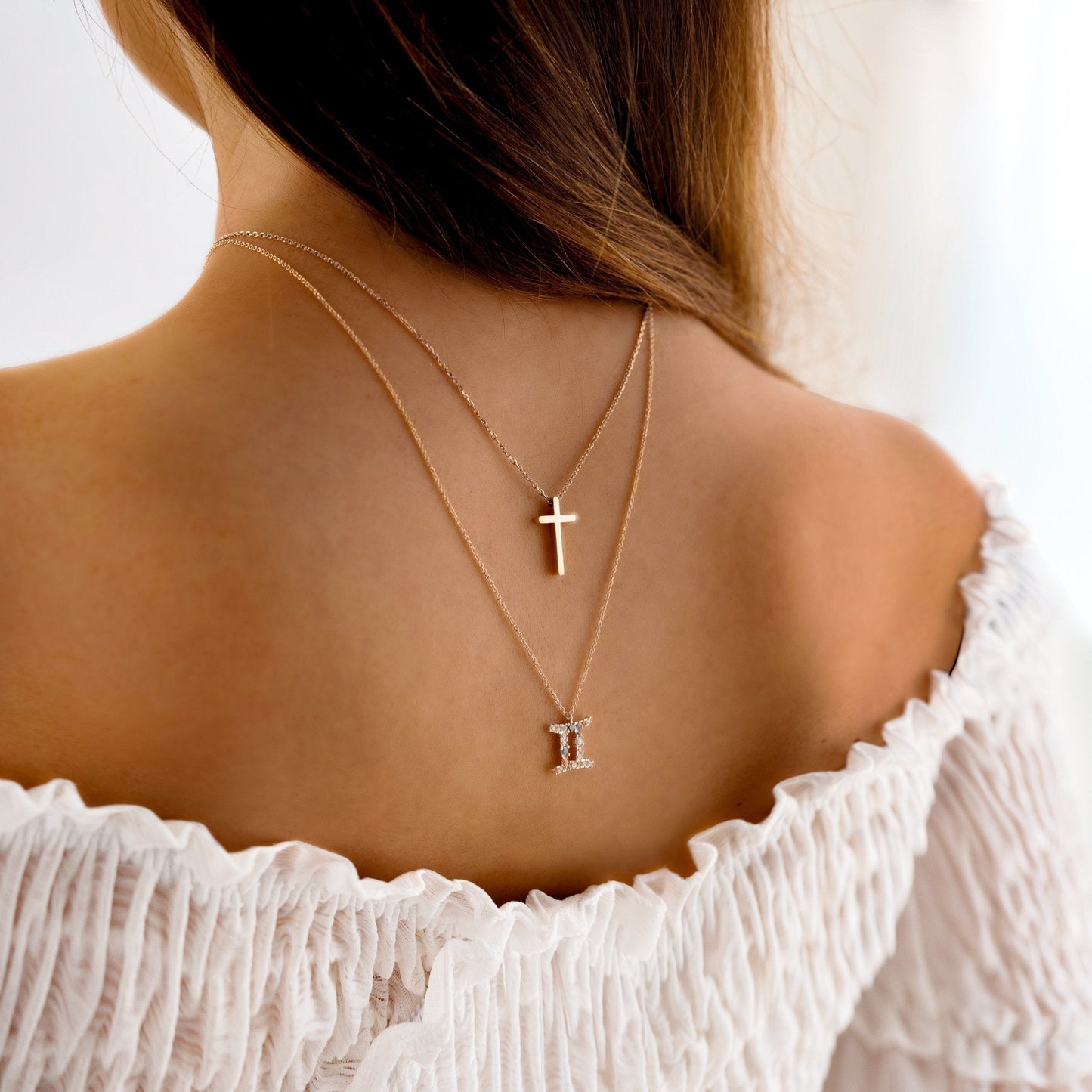 RYNX | Cross Pendant Necklace - Isabella