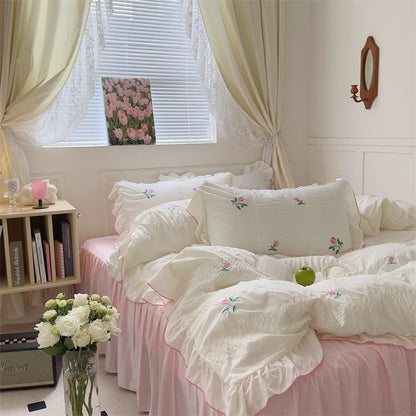 Rynx Coquette Aesthetic Ruffle Bedding Set