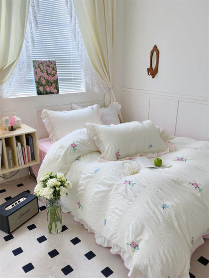 Rynx Coquette Aesthetic Ruffle Bedding Set