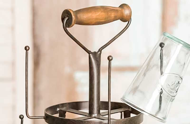 Rynx | Bottle holder table caddy