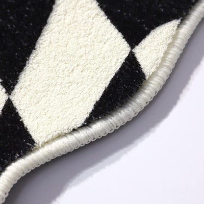 Rynx | Curvy Checker Mini Tufted Carpet
