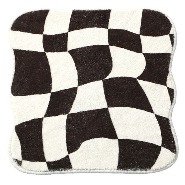 Rynx | Curvy Checker Mini Tufted Carpet