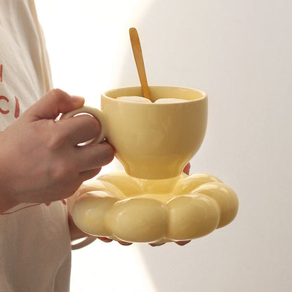 Rynx Chubby Floral Cup and Saucer Set