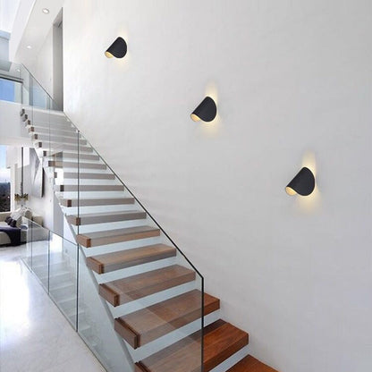 Rynx | Eveline Modern Geometric LED Wall Lamp - 4 Colors Indoor/Outdoor Metal
