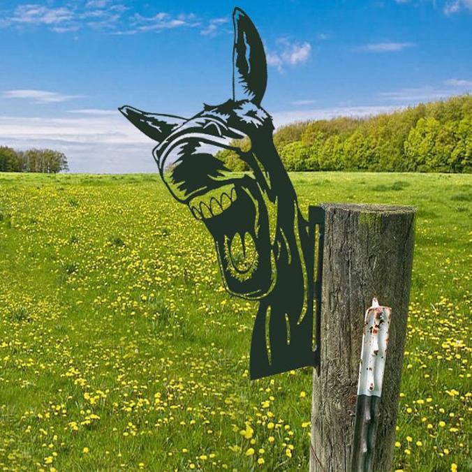 Rynx | Outdoor Garden Farm Spy Goat Metal Artwork Indoor Decor