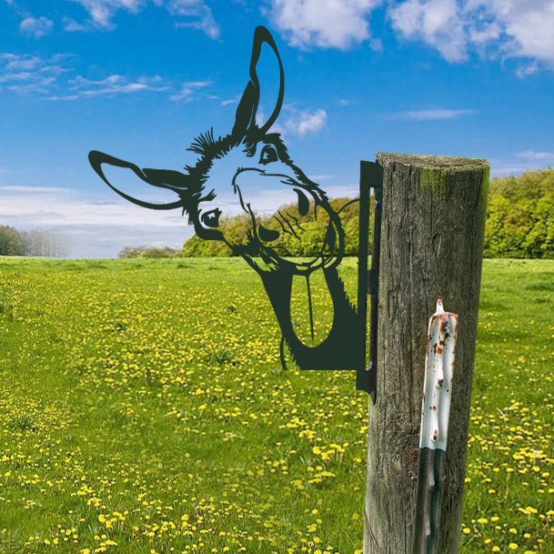 Rynx | Outdoor Garden Farm Spy Goat Metal Artwork Indoor Decor