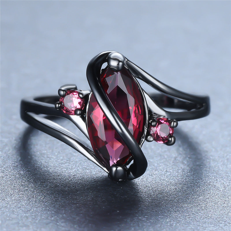 Rynx | Crystal Ring