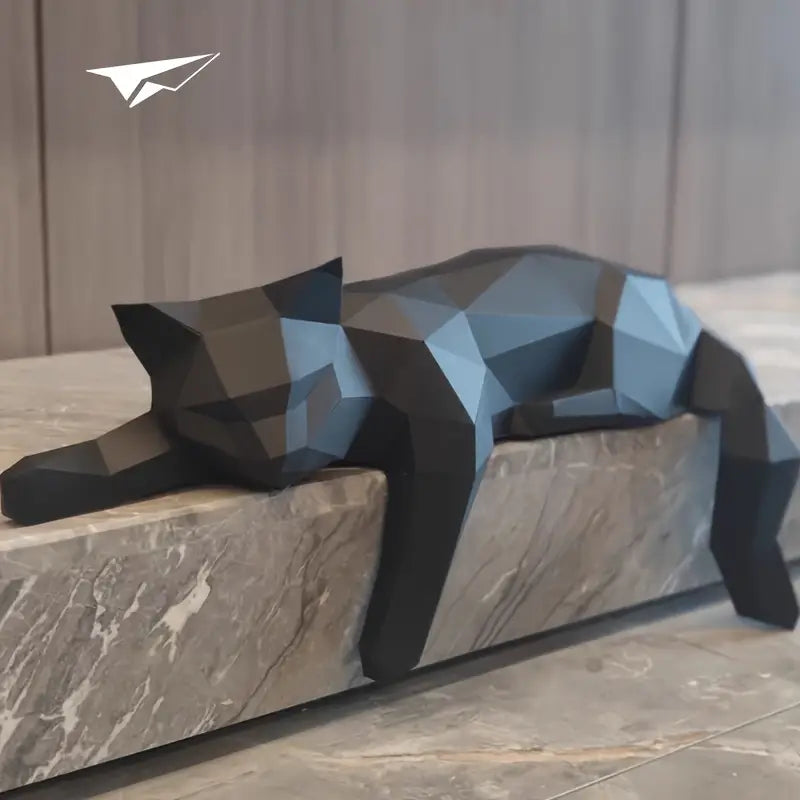 RYNX | Modern Cat Figure Dark