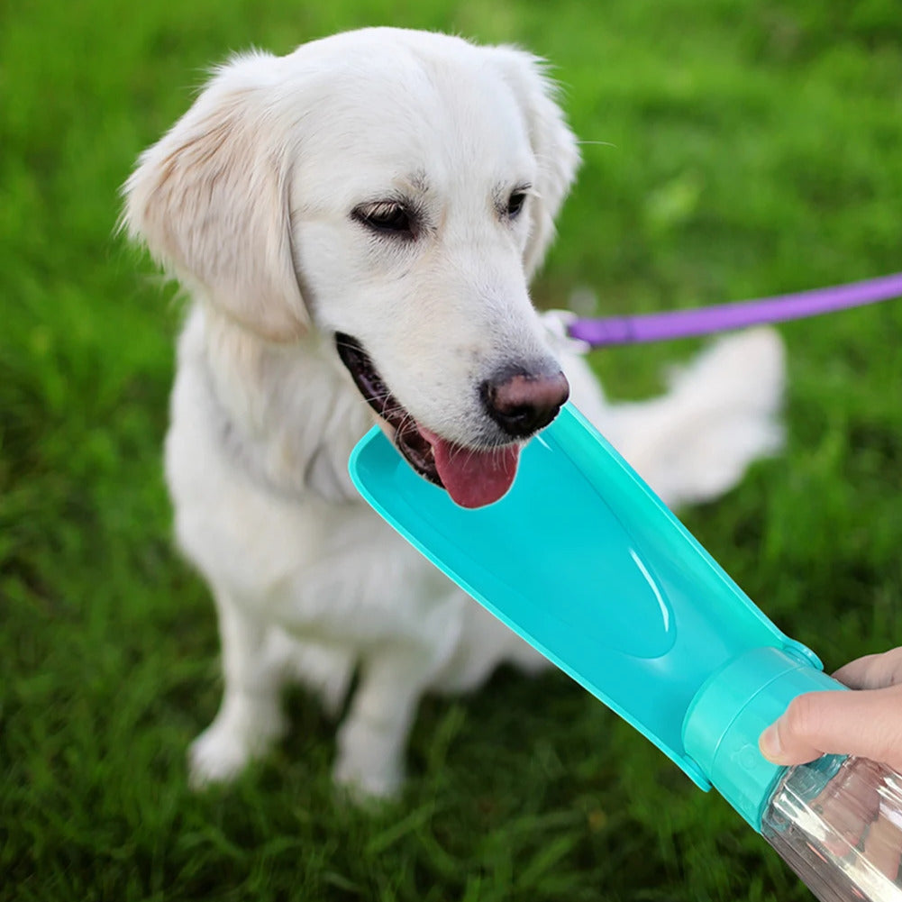 Rynx | Portable Foldable Dog Water Bottle Dispenser
