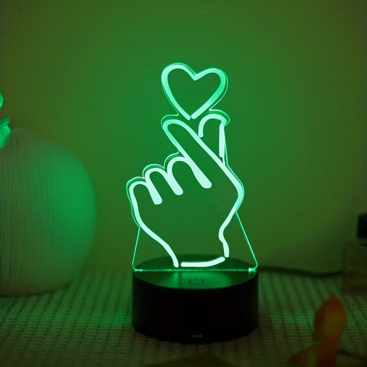 Rynx | IllumiHeart - 7-color LED Night Light with Touch Control