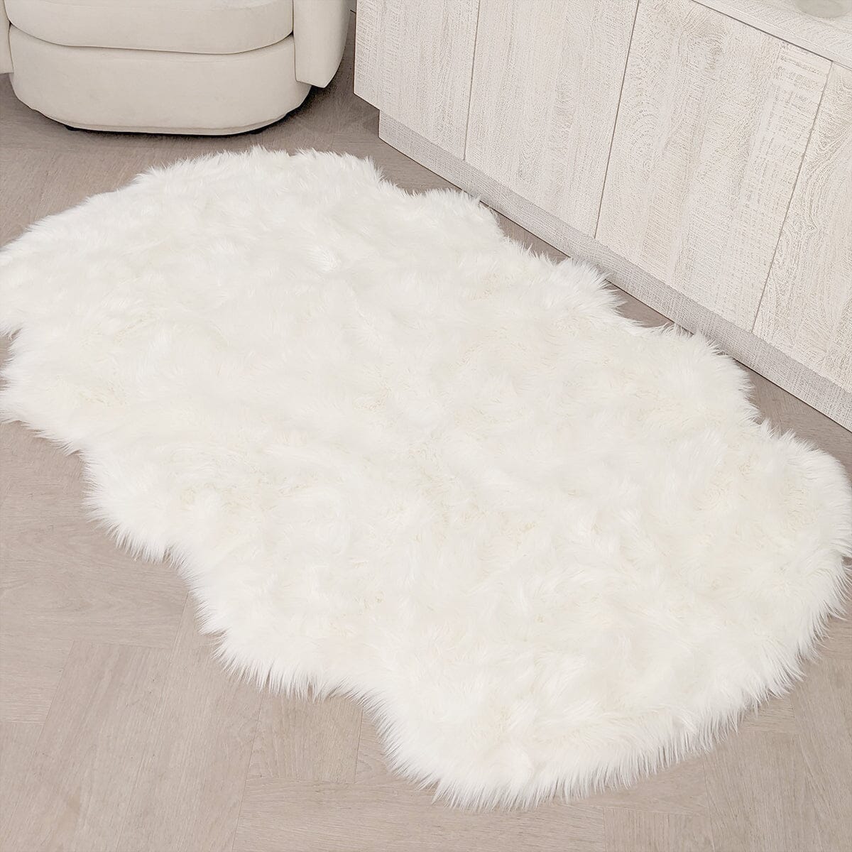 Rynx | Elle Large Faux Fur White Hide Rug - 120x180cm