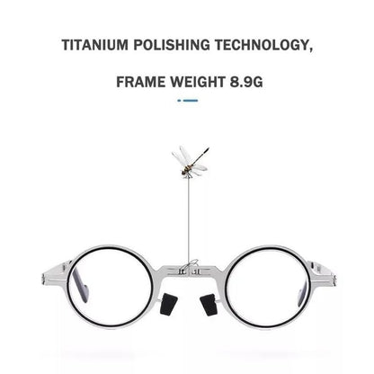 RYNX | screwless foldable reading glasses made of titanium material
