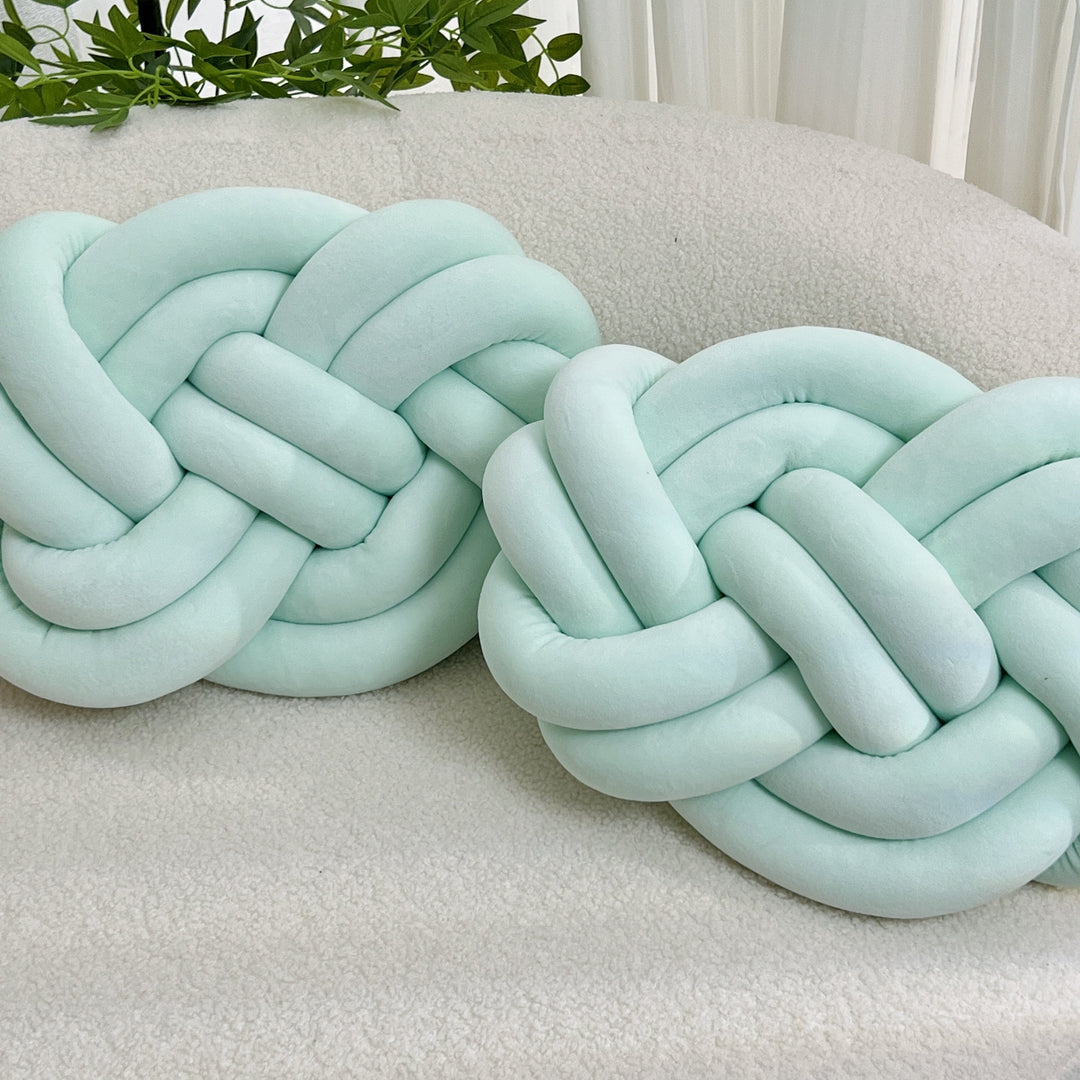 Rynx | CozyPlush Set with 2 Plush Decorative Cushions – Soft Elegance for Your Home