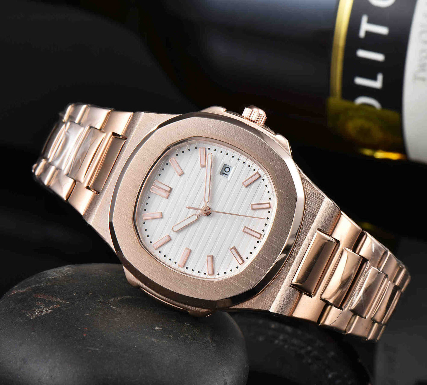 Rynx | Three-hand quartz seconds go date steel strap watch