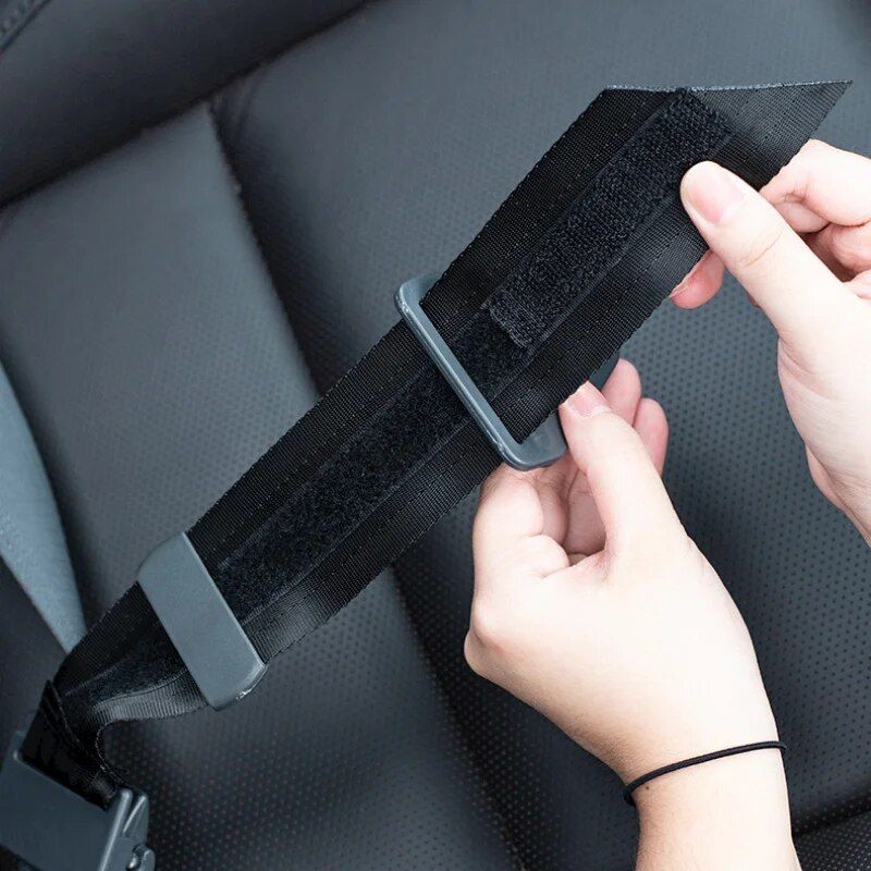 Rynx | Child Car Seat Belt Adjuster: Safety and Comfort for Children Aged 3 to 16 Years