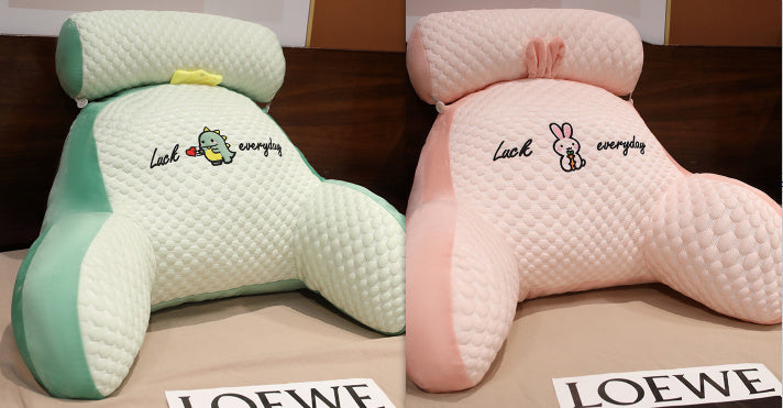 Rynx | Soft fluffy triangular reading pillow