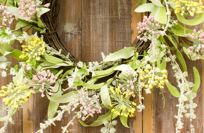 Rynx | Pink Wildflowers and Berries Wreath
