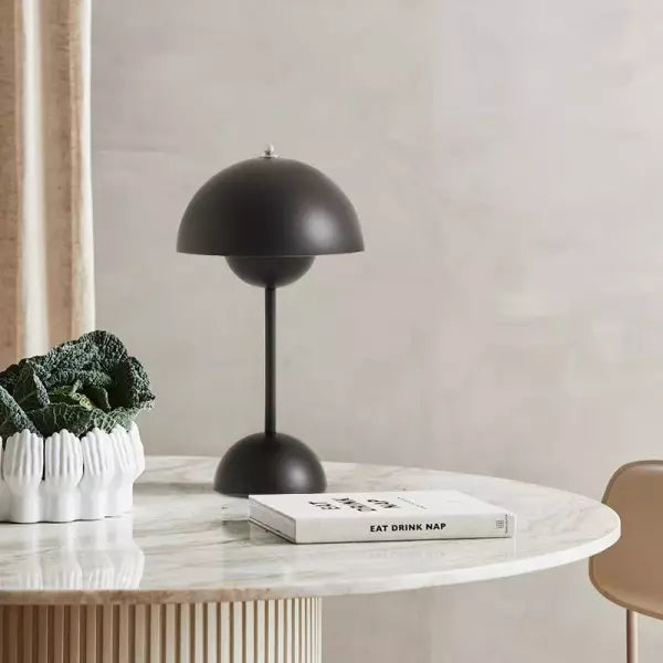 Rynx | Portable Table Lamp Flowerpot VP9