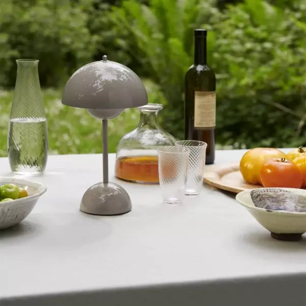 Rynx | Portable Table Lamp Flowerpot VP9