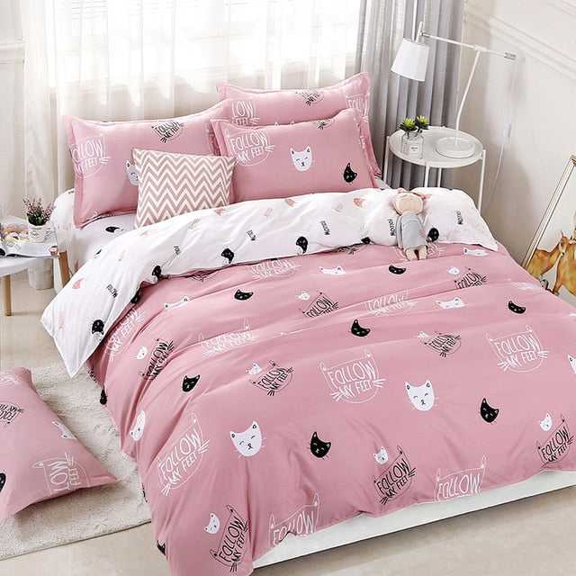 Rynx | Follow My Feet Minimalist Cat Theme Bedding Set