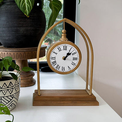 Rynx | Arc-shaped table clock
