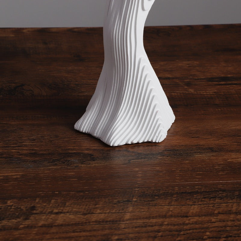 Rynx | Gigi Gradeful Girl Statues