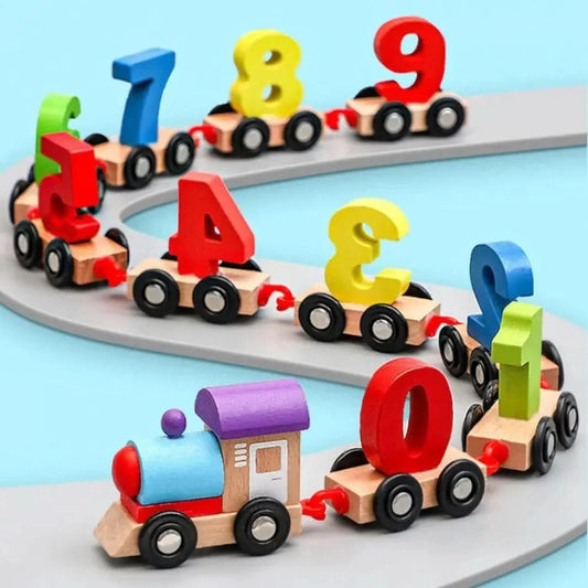 Rynx | Train toy in wood | Magnetic