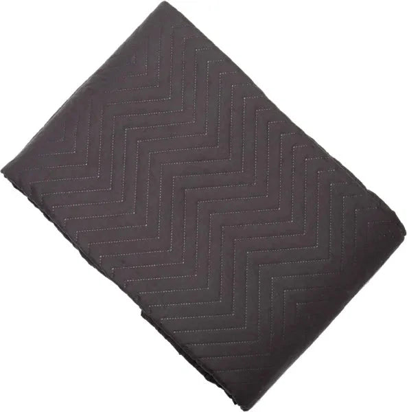 Rynx | Hugo Black Quilted Bedspread