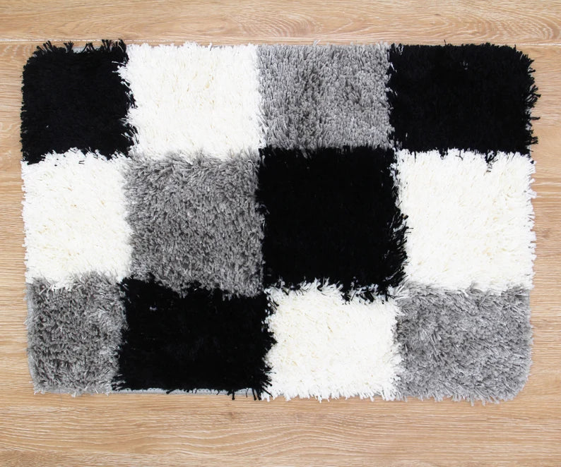 Rynx | Black and White Checkered Pattern Ultra Soft Bathroom Rug, Bathroom Rug in Multiple Sizes, Plush Water Absorbent, Non-Slip Toilet Rug in Multiple Sizes, Black and White Thick Bathroom Rug, Art Bathroom Mats, Best Bath Rugs, Hot Shower Mat
