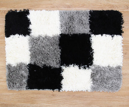 Rynx | Black and White Checkered Pattern Ultra Soft Bathroom Rug, Bathroom Rug in Multiple Sizes, Plush Water Absorbent, Non-Slip Toilet Rug in Multiple Sizes, Black and White Thick Bathroom Rug, Art Bathroom Mats, Best Bath Rugs, Hot Shower Mat