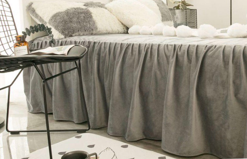 Rynx | Velvet Fleece Bed Skirt