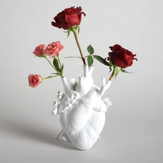 Rynx | HeartGlow Anatomy Heart Ceramic Vase | Stylish Decoration | Creative Gift Idea
