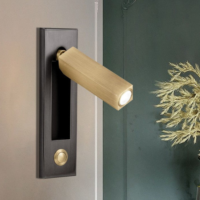Rynx | Nova LED Table Lamp