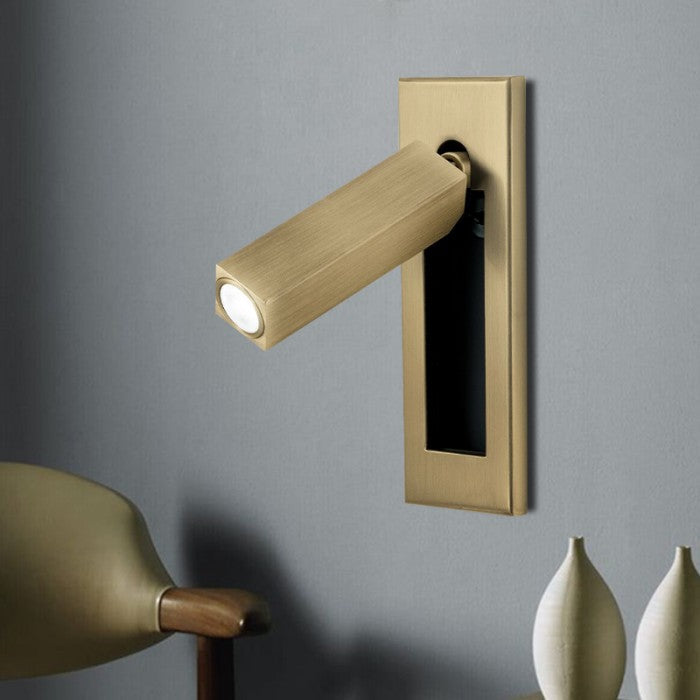 Rynx | Nova LED Table Lamp