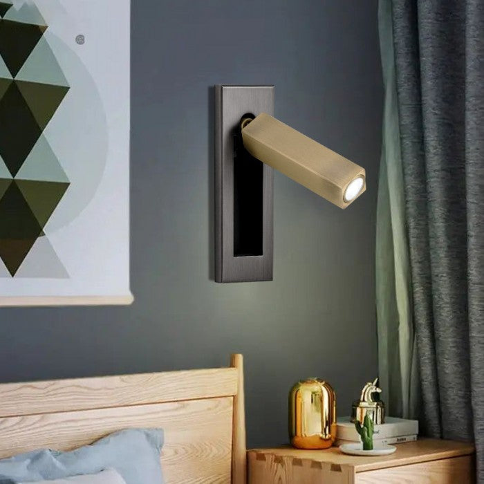 Rynx | Nova LED Table Lamp