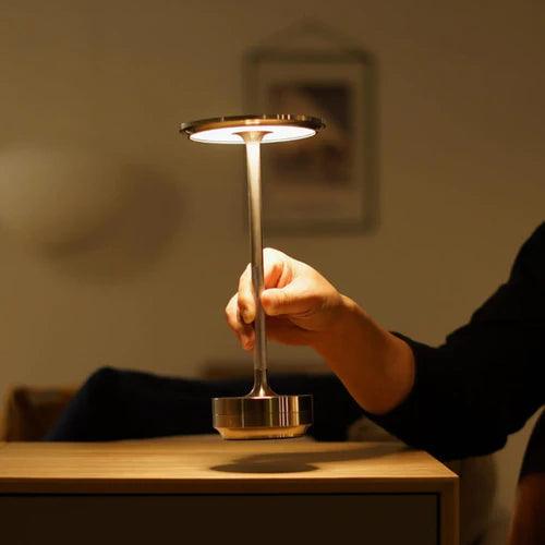 RYNX | Wireless Nordiclight Table Lamp | Usb Rechargeable, Metal, Dimmable
