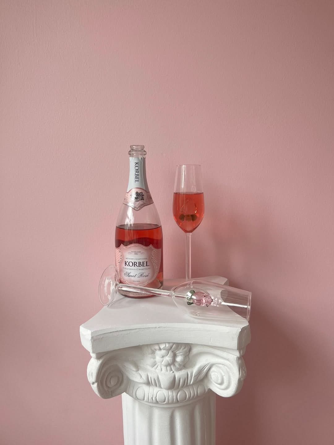 Rynx | La Vie En Rose | Champagne glass - Handmade