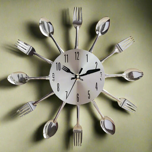 Rynx | Bestek Design Wall Clock - Stylish - Functional - Perfect for Kitchen