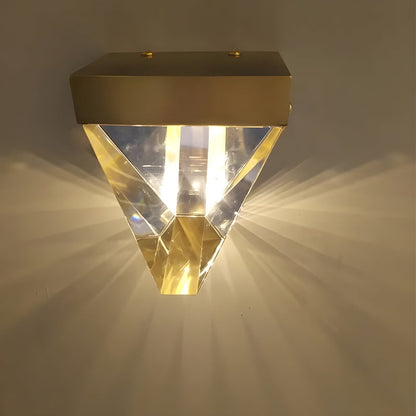 Rynx | Geometric Crystal Wall Light