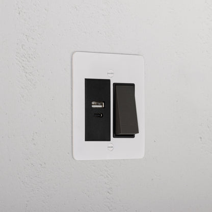 Rynx | 1G To Way Rocker + USB A+C Slimline Switch - Malbar Bronze Black