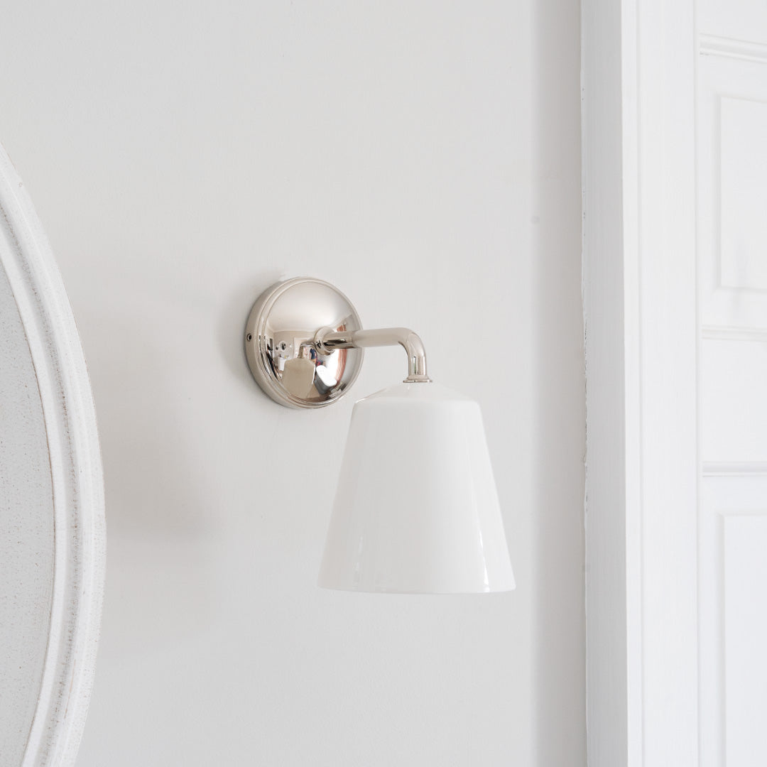 Rynx | Richmond Small Wall Lamp Fine Porcelain - Polished Nickel