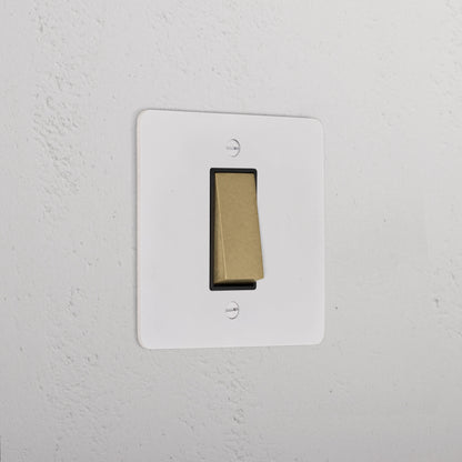 Rynx | 1G Intermediate Rocker Switch - Malbar Antique Brass Black