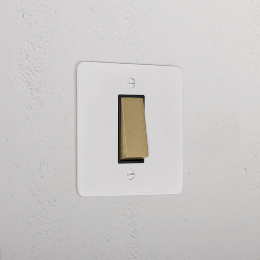 Rynx | 1G Intermediate Rocker Switch - Malbar Antique Brass Black