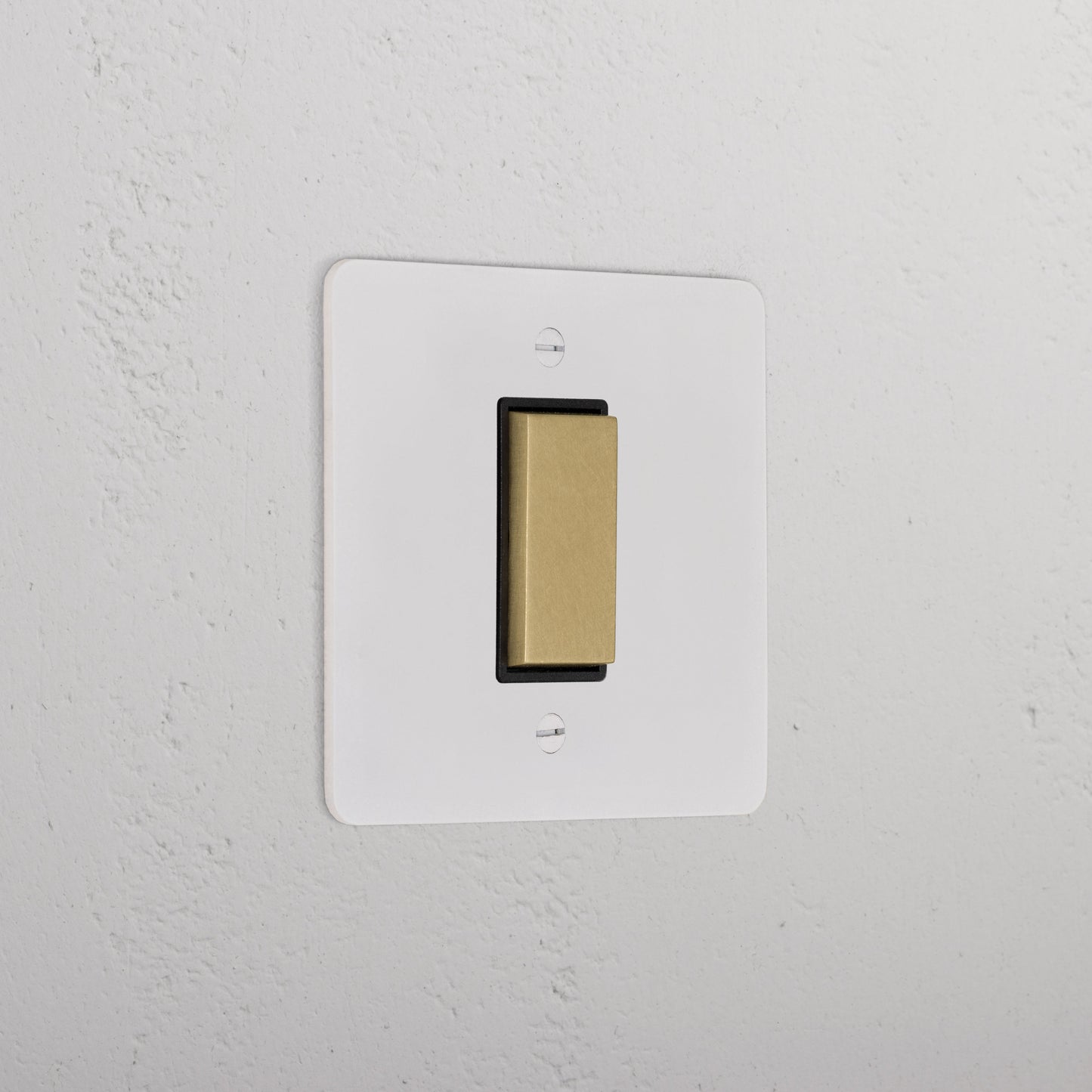 Rynx | 1G Center Retractive Rocker Switch - Malbar Antique Brass Black